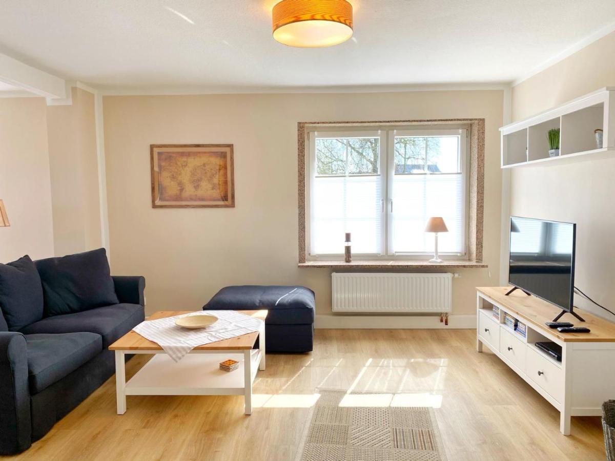 Reethaus Vilmnitz - Ferienwohnung Vilm Bagian luar foto