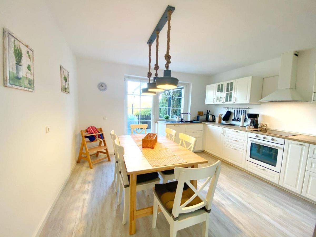 Reethaus Vilmnitz - Ferienwohnung Vilm Bagian luar foto