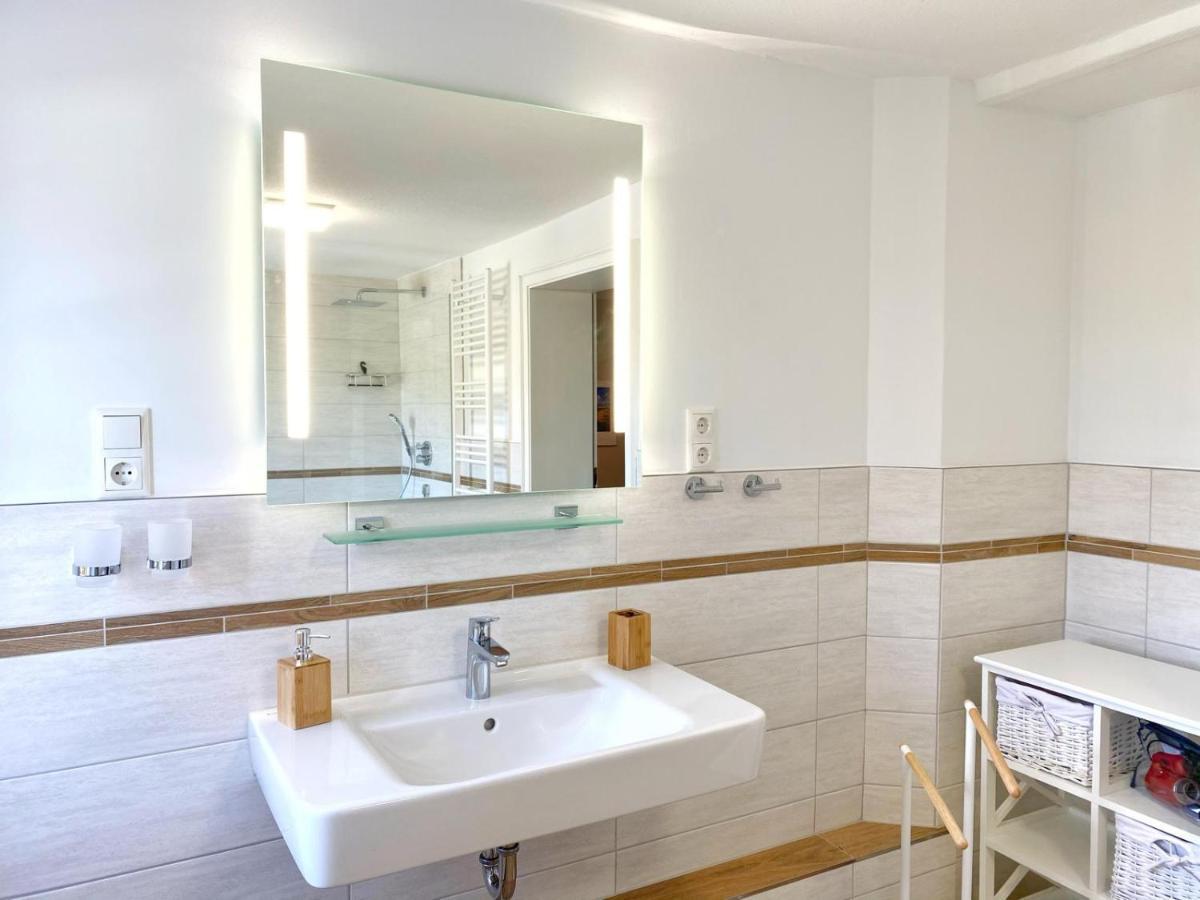 Reethaus Vilmnitz - Ferienwohnung Vilm Bagian luar foto